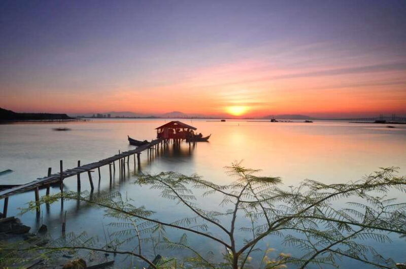 Penang: George Town, Kek Lok Si, Penang Hill & Spice Garden - Key Points