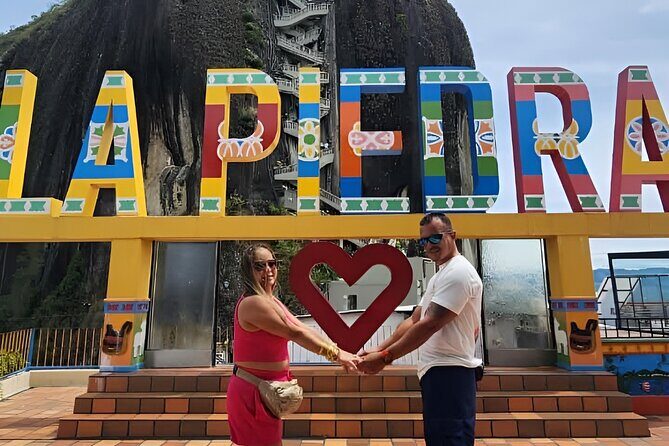 Peñol Stone and Pablo Escobar Hacienda Boat Tour - Key Points