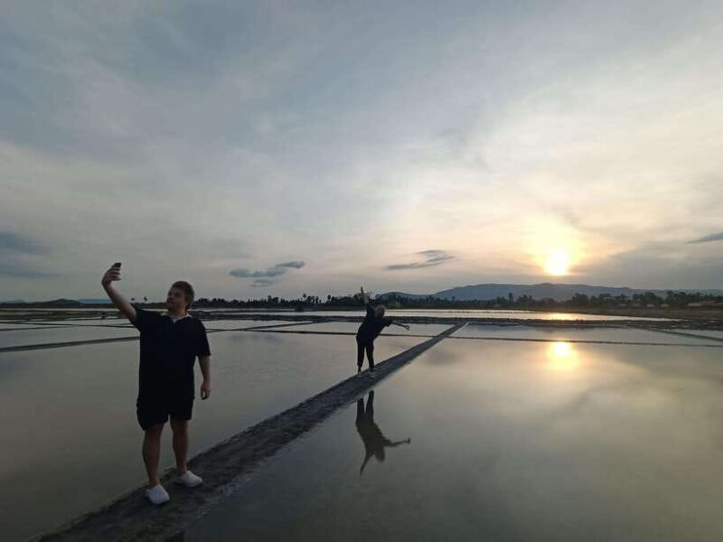 Pepper farm tour include secret lake and Kep crab market... - FAQ