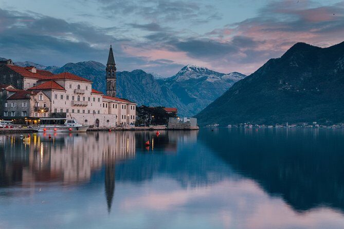 Perast and Our Lady of the Rocks 1,5 hours tour - ticket tour - Who Should Consider This Tour?