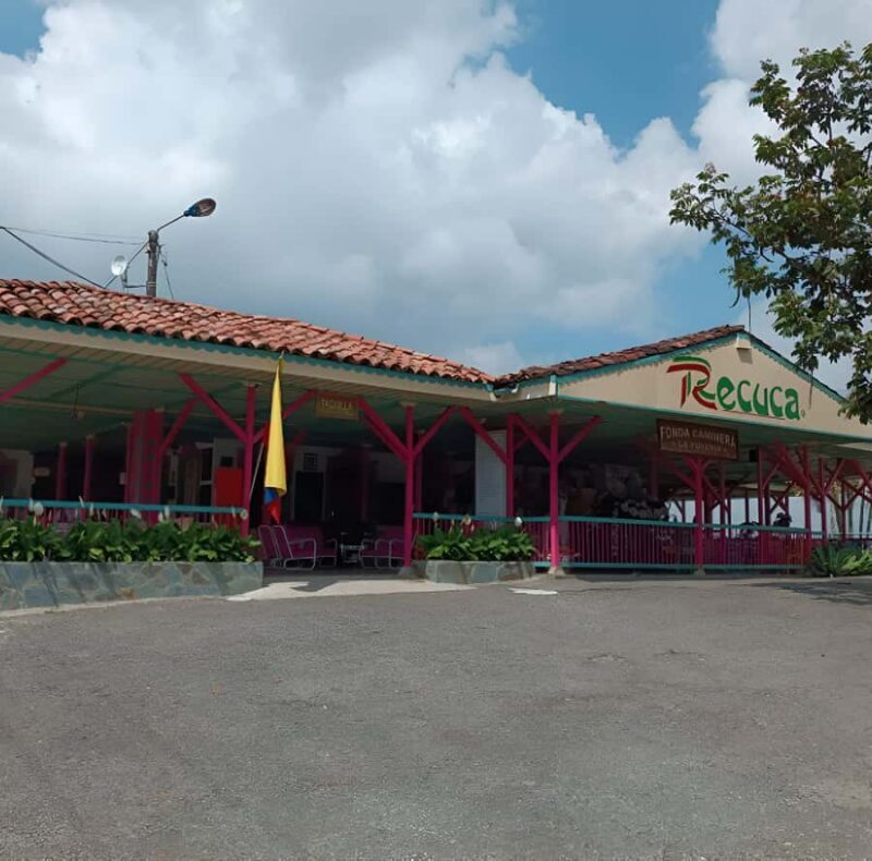 PEREIRA/ARMENIA: PRIVATE FULL DAY AT RECUCA PARK + INDIVIDUAL LUNCH - FAQ