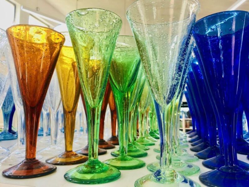 Perfume factory of Grasse, Glass Blowers and local Villages - The Sum Up