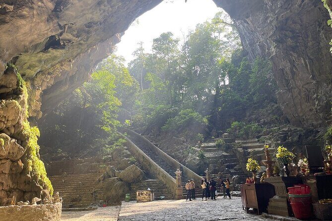 Perfume Pagoda 1 Day Tour from Hanoi with Traditional Boat Ride - An In-Depth Look at the Perfume Pagoda Tour