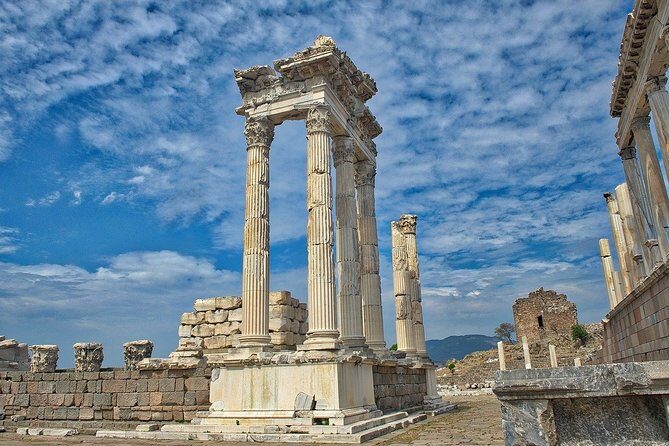 Pergamon Tour - Authenticity and Practical Tips