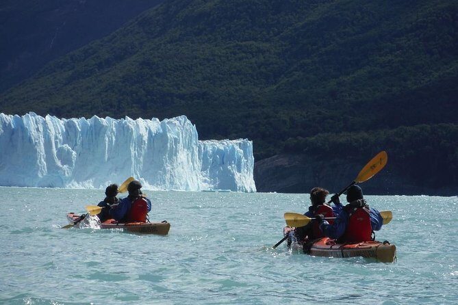 Perito Moreno Adventure: Kayak Experience and Walkway Tour - A Close Look at the Experience