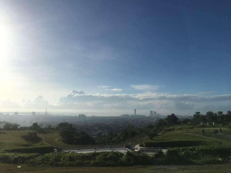 Personal Guide to Starbuk's Banawa, Cebu City - A Quick Look at the Personal Guide to Starbuks Banawa