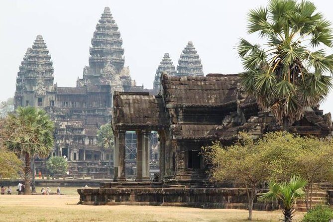 Personalised Angkor Wat Day Tour by an Air-conditioned Car - The Experience in Detail: Exploring Each Stop