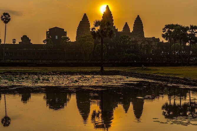 Personalised Angkor Wat Sunrise Tour by an air-conditioned car - Key Points