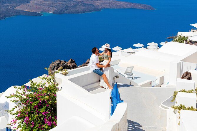 Personalized Private Photoshoot in Fira Santorini - What Makes This Photoshoot Stand Out