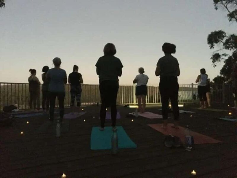 Perth: Full Moon Yoga Hiking Experience - Key Points