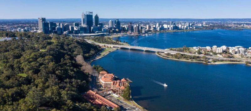 Perth: Margaret River Scenic Flight & Wine Tasting Tour - The Sum Up
