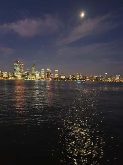 Perth: Swan River Kayak Tour with Wine & Cheese - Who Is This Tour Best For?
