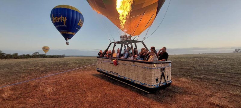 Perth to Northam: Balloon flight including shuttle bus - The Sum Up