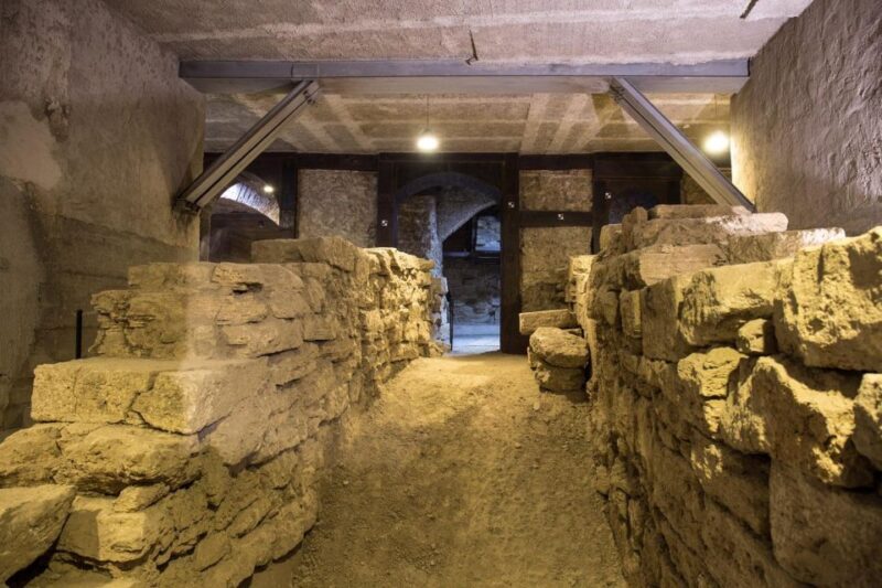 Perugia: Entry Ticket and Guided Tour of Perugia Underground - Who Should Consider This Tour?