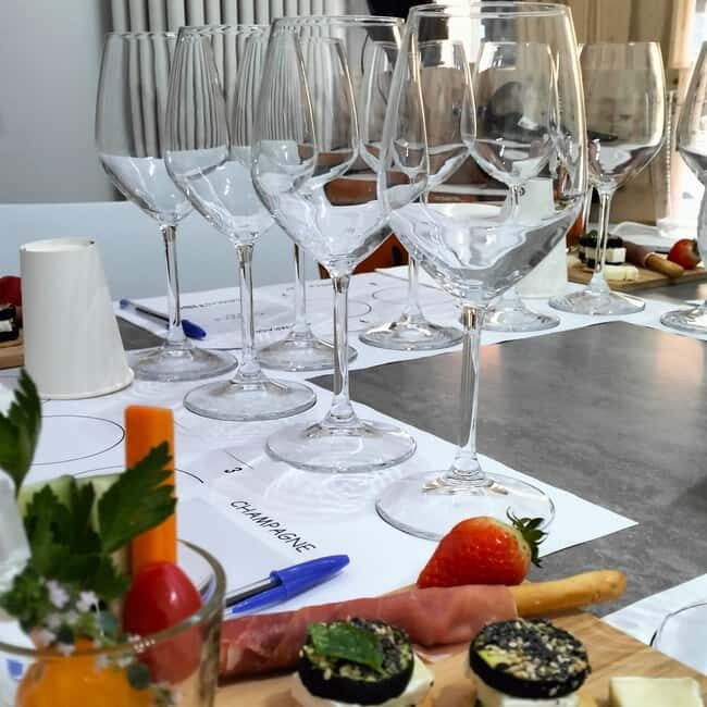 Peschiera del Garda:wine tasting three wines from Lake Garda - Who Should Consider This Tour?