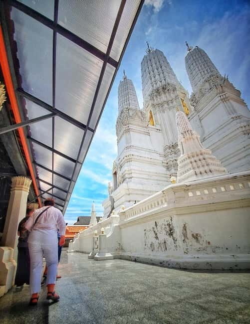 Petchaburi Temples & Royal Palace - small Join Group Tour - Who Will Love This Tour?