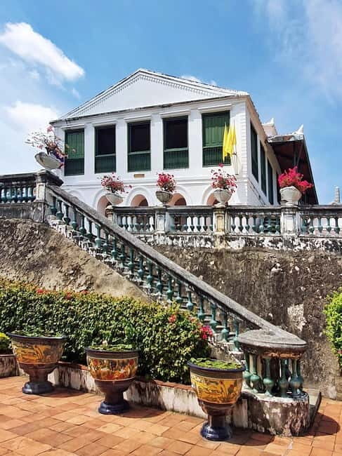 Petchaburi Temples & Royal Palace - small Join Group Tour - The Sum Up