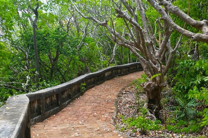 Petchaburi's Historic Palaces and Ancient Temples - Private Tour from Hua Hin - Why This Tour Works Well