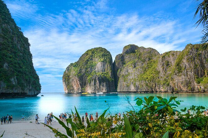 Phi Phi 1 Day tour by speed catamaran with Phuket transfers - Authentic Feedback from Travelers