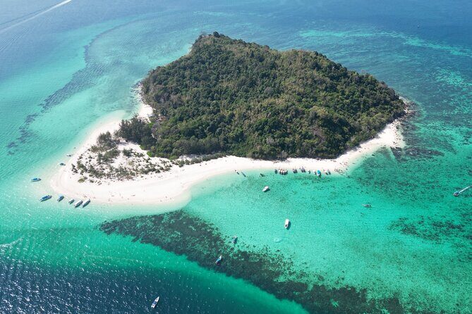 Phi Phi 1 Day tour by speed catamaran with Phuket transfers - Who Should Consider This Tour?