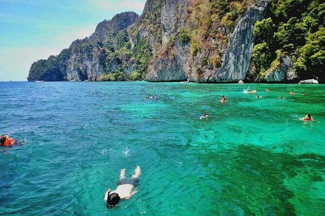 Phi Phi Early Bird & 4 Islands - Day Tour by Speedboat From Krabi - Diving Deep into the Krabi 4 Islands & Phi Phi Tour