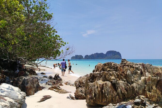 Phi Phi Islands Magic Sunset Tour Snorkeling, Beaches and Sunset - FAQs