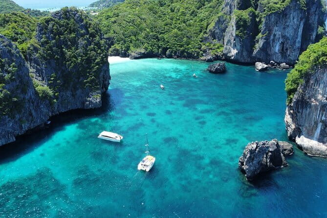 Phi Phi, Maya and Bamboo Islands Day Tour by Speedboat in Krabi - Key Points