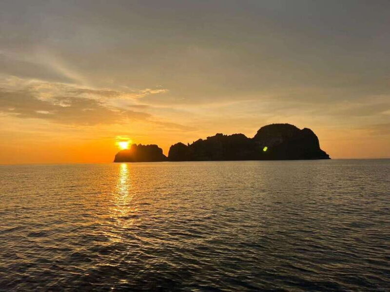 Phi Phi: Sunset and Plankton by Speed Boat with Snorkeling - Key Points