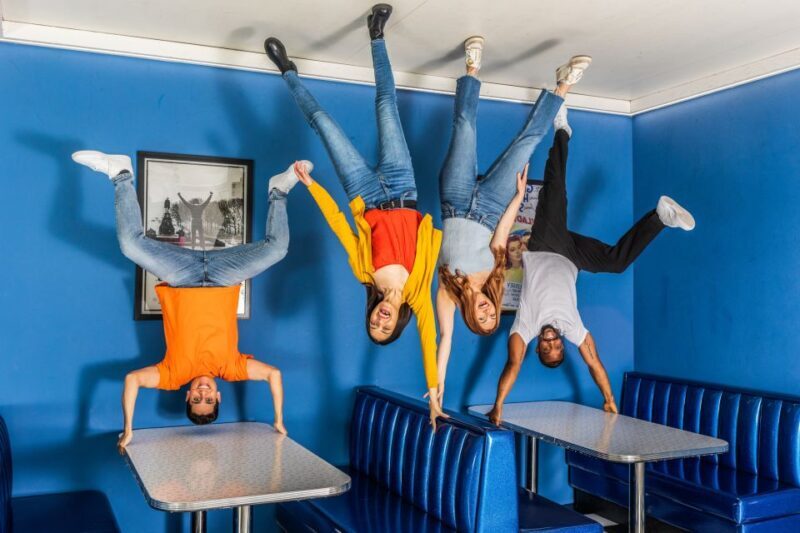 Philadelphia: Museum of Illusions Timed Entrance Ticket - A Deep Dive into the Philadelphia Museum of Illusions Experience