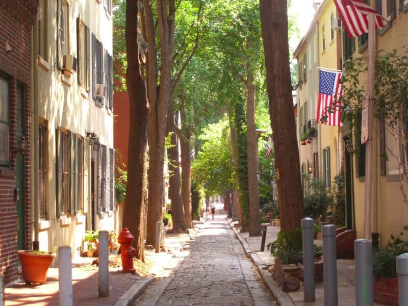 Philadelphia: Revolutionary Walk Through Historic Old City - A Closer Look at the Revolutionary Walk Through Old City