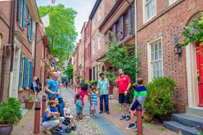 Philadelphia: Revolutionary Walk Through Historic Old City - Itinerary Breakdown: What You’ll See and Hear