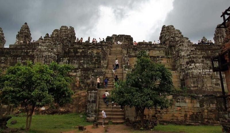 Phnom Bakheng Sunset Tour, Pre Rup, Neak Pean, Preah Khan - In-Depth Review