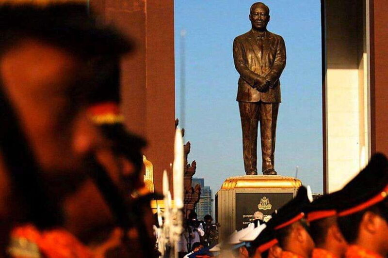 Phnom Penh: 9 Exciting Spots Evening Tuk-Tuk Tour - The Sum Up