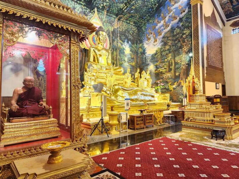 Phnom Penh: Highlights Tour Including S21 and Killing Fields - Exploring Phnom Penh in Depth