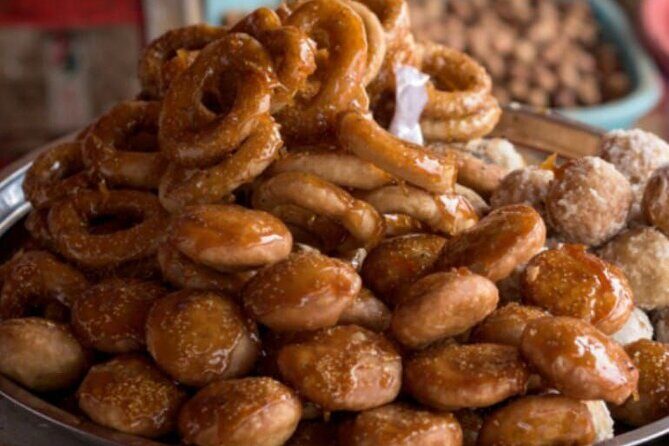 Phnom Penh Local Market & Morning Food Tour Include Drinks - Why Travelers Love It