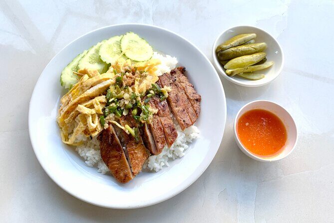 Phnom Penh Morning Foodie & Street Art Tour by Tuk-Tuk - Key Points