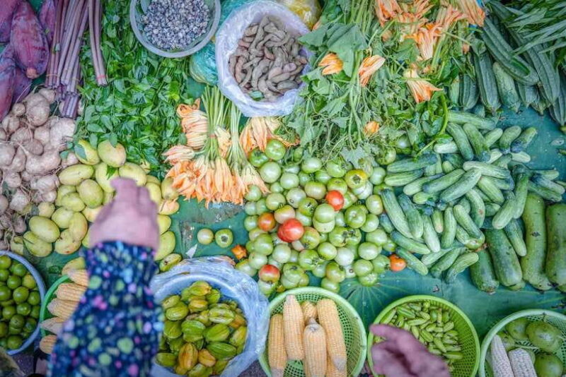 Phnom Penh: Morning Market & Guided Breakfast Tour by Tuktuk - Final Thoughts: Who Will Enjoy This Tour?