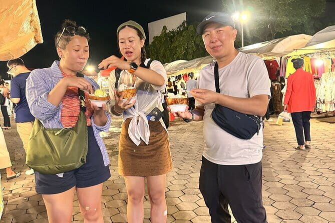 Phnom Penh Night Tuk Tuk Adventure and Local Food Tasting Tour - FAQs