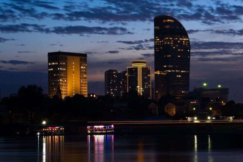 Phnom Penh: Private custom tour with a local guide - Exploring Phnom Penh with a Personal Guide: A Deep Dive