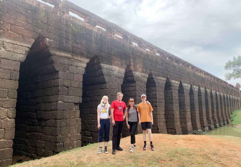 Phnom Penh - Siem Reap Road Transfer Plus Sightseeing - A Detailed Look at the Phnom Penh - Siem Reap Road Transfer Plus Sightseeing