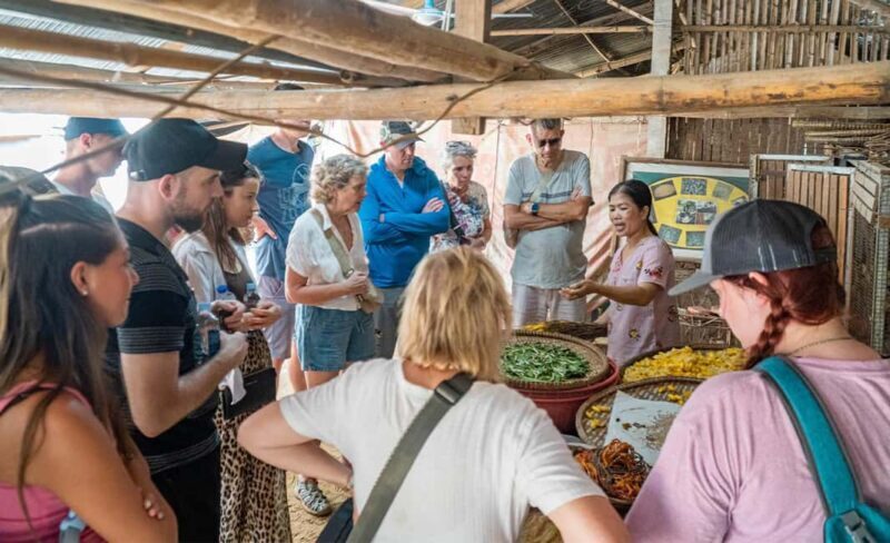 Phnom Penh: Silk Island Sunset by Tuk Tuk with food & drinks - Key Points