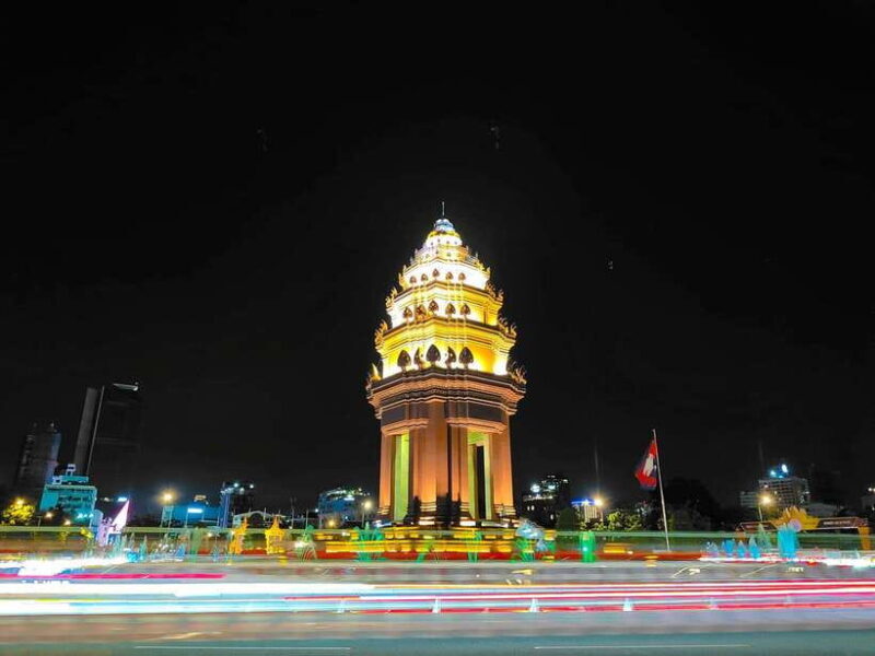 Phnom Penh: Sunset Cruise & Evening City Tour by Tuk Tuk - Key Points