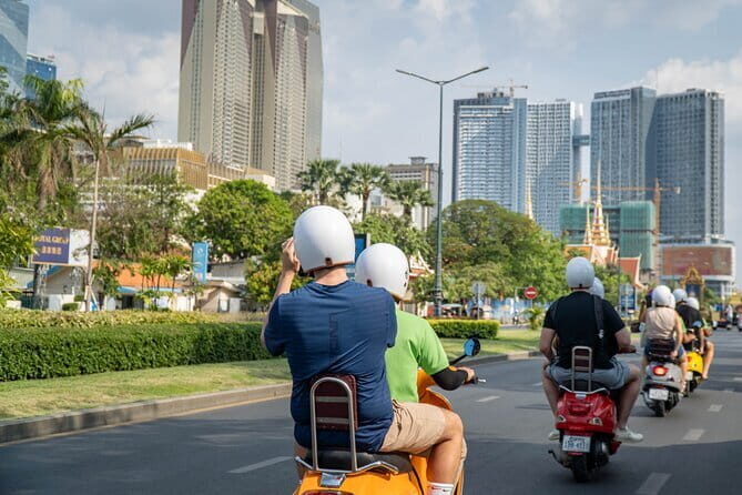 Phnom Penh Vespa City Tour and Sunset Boat with drinks - Practical Considerations and Tips