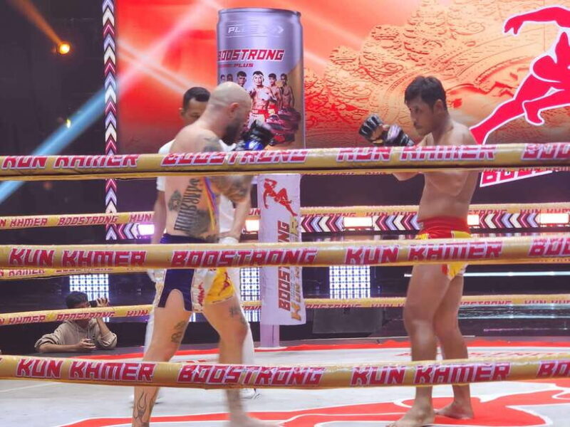 Phnom Penh:Kun Khmer Kickboxing Match at National TV Stadium - A Deep Dive into the Phnom Penh Kun Khmer Experience