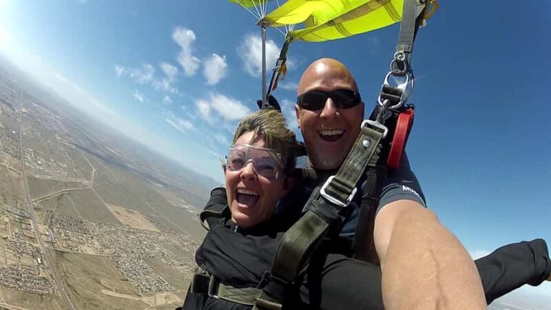 Phoenix: Tandem Skydiving Experience - Who Should Consider This Experience?