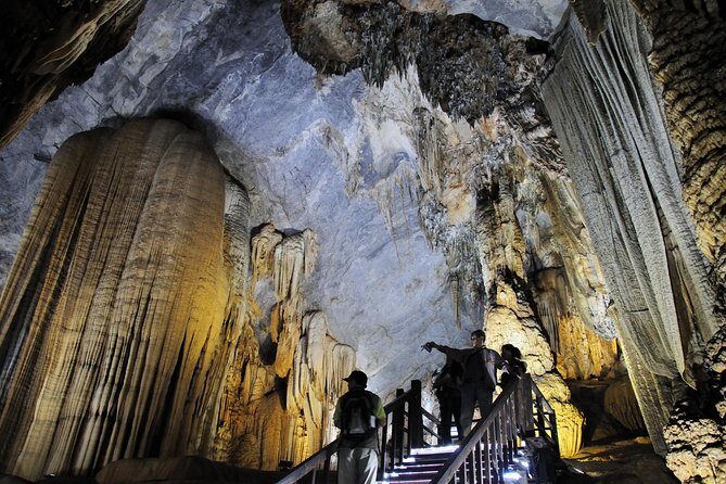 PHONG NHA CAVE -DARK CAVE 1 DAY TRIP FROM DONG HOI or PHONG NHA - Analyzing Price and Value