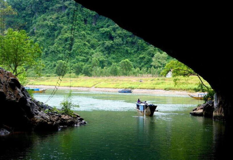 Phong Nha Cave & Paradise Cave: Guided Tour Boat & Explore - Key Points
