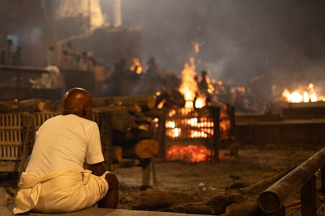 Photo Exploration of an Iconic and Spiritual City - Who Should Book This Tour?