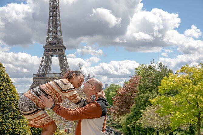 Photo Session Around Eiffel Tower - FAQs