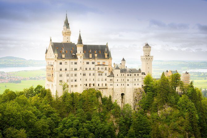 Photo session castle Neuschwanstein - An In-Depth Look at the Photo Session at Neuschwanstein Castle